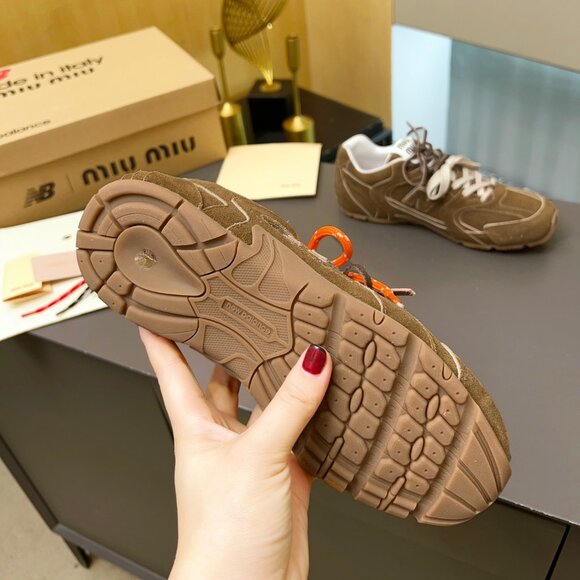 ✅Authentic New Balance x Miu Miu 530 SL suede sneakers - Picture 14 of 14